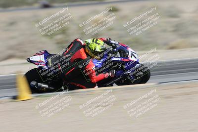 media/Jan-15-2026-Racers Edge (Thu) [[dfebeb70ab]]/2-A Group/Session 3 (Turn 15 Inside Pans)/